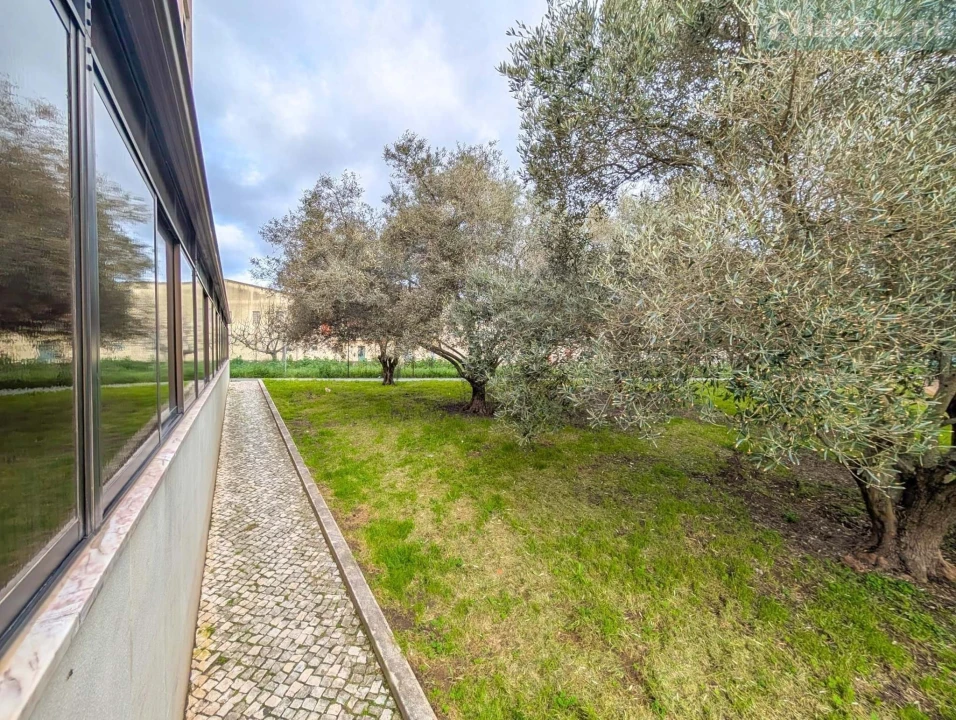 Apartamento T3 para Venda em Carnide Foto 35