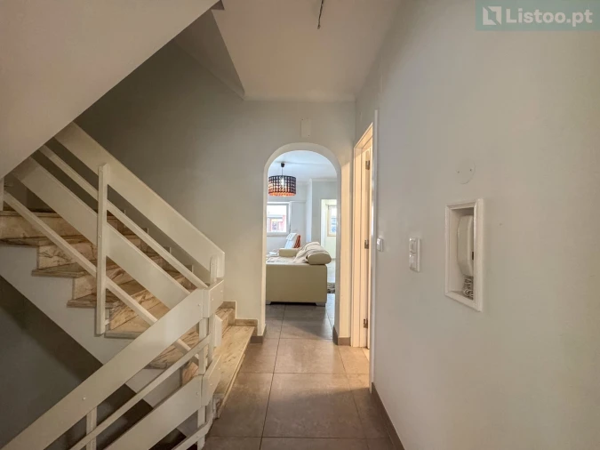 Moradia T5 para Venda em Costa da Caparica Foto 8