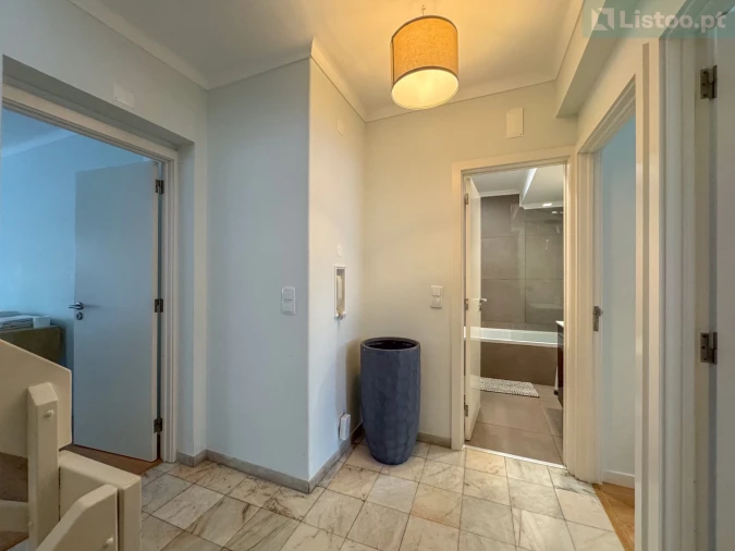 Moradia T5 para Venda em Costa da Caparica Foto 12