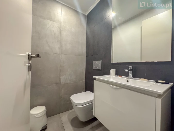 Moradia T5 para Venda em Costa da Caparica Foto 7