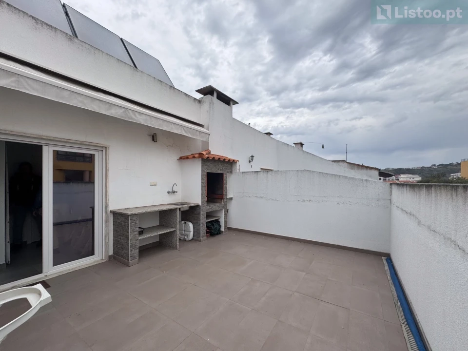 Moradia T5 para Venda em Costa da Caparica Foto 24