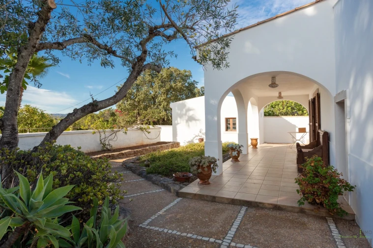 Moradia T3 para Venda em Olhão Foto 5