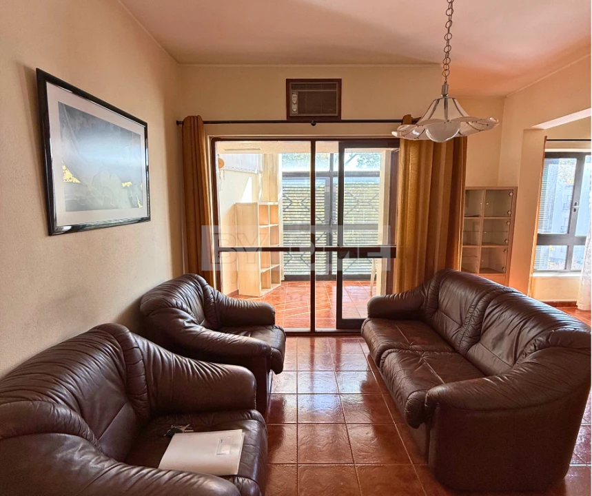 Apartamento T1 para Venda em Cascais e Estoril Foto 4