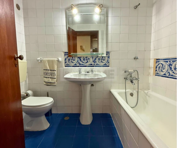 Apartamento T1 para Venda em Cascais e Estoril Foto 12