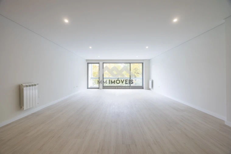 Apartamento T3 para Venda em Moreira Foto 33