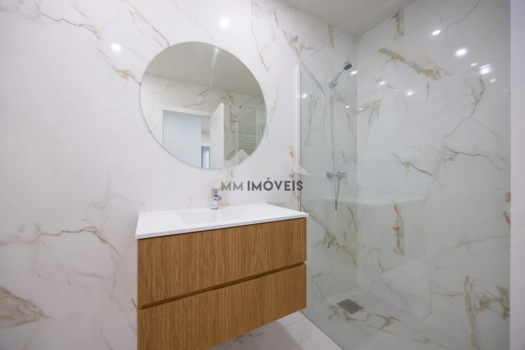 Apartamento T3 para Venda em Moreira Foto 44