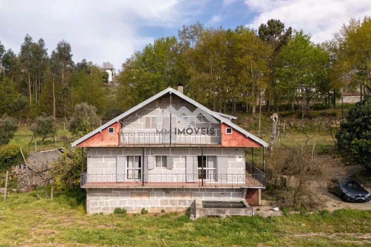 Moradia T3 para Venda em Airães Foto 46