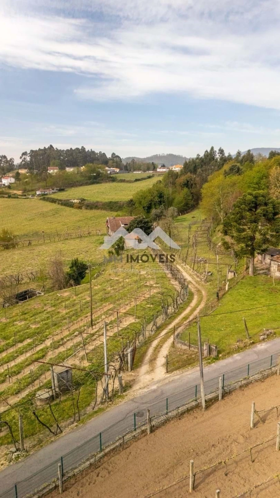 Moradia T3 para Venda em Airães Foto 54