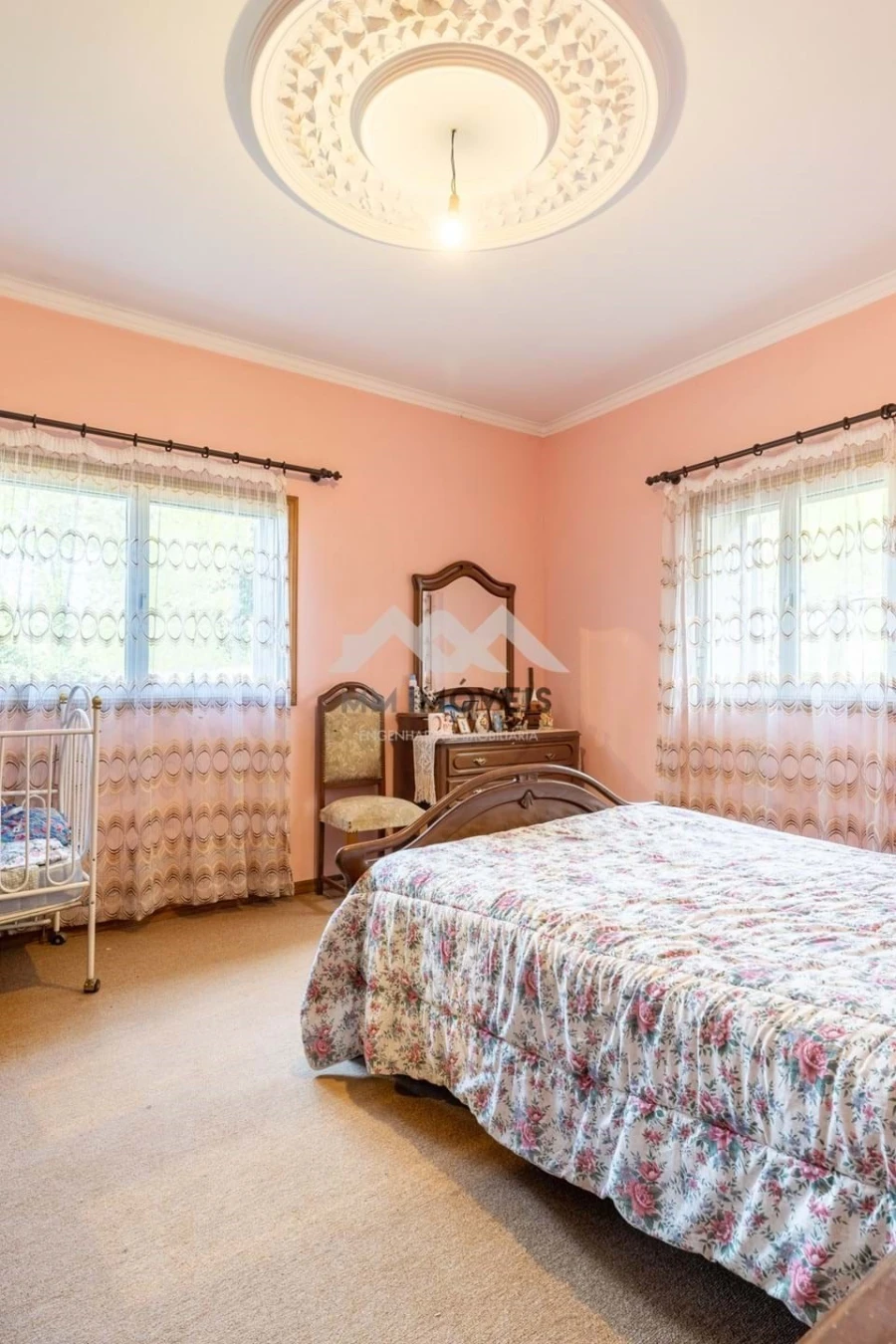 Moradia T3 para Venda em Airães Foto 29