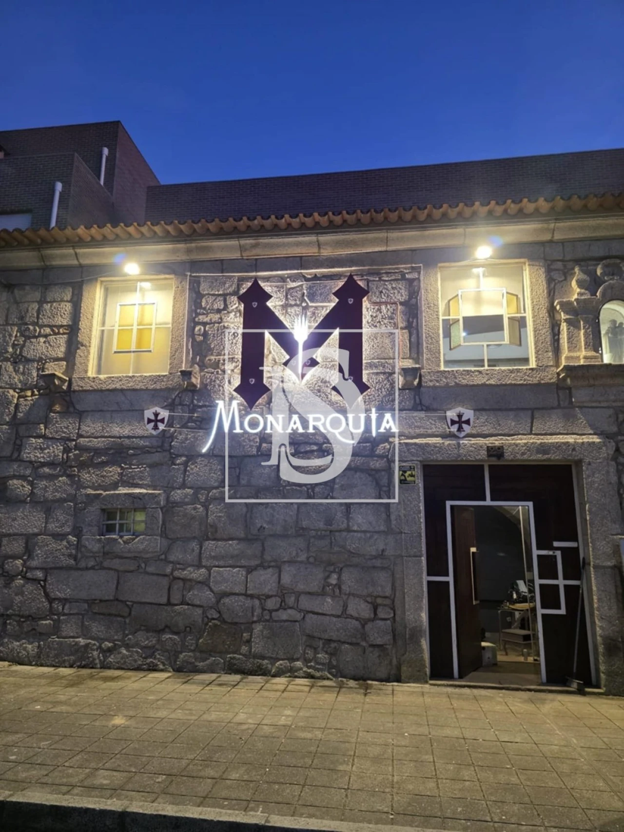 Negócio para Trespasse em Gondomar (São Cosme), Valbom e Jovim Foto 1