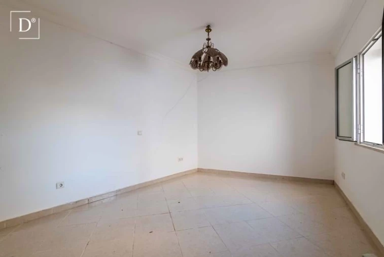 Moradia T7 para Venda em São Brás de Alportel Foto 27