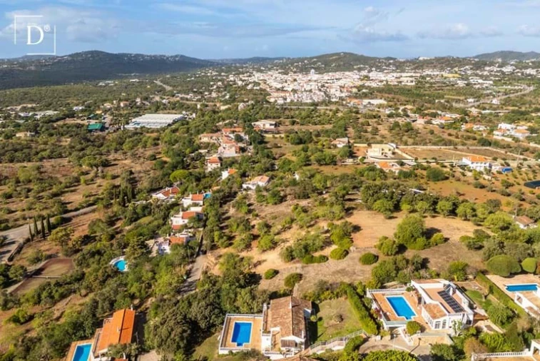 Moradia T3 para Venda em São Brás de Alportel Foto 24