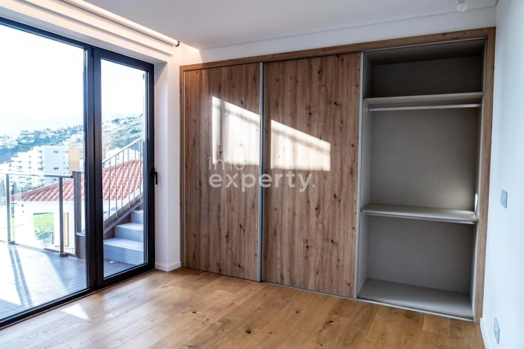 Apartamento T2 para Venda em São Martinho Foto 24