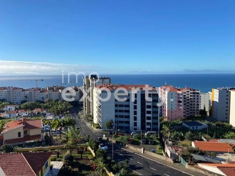 Apartamento T2 para Venda em São Martinho Foto 49