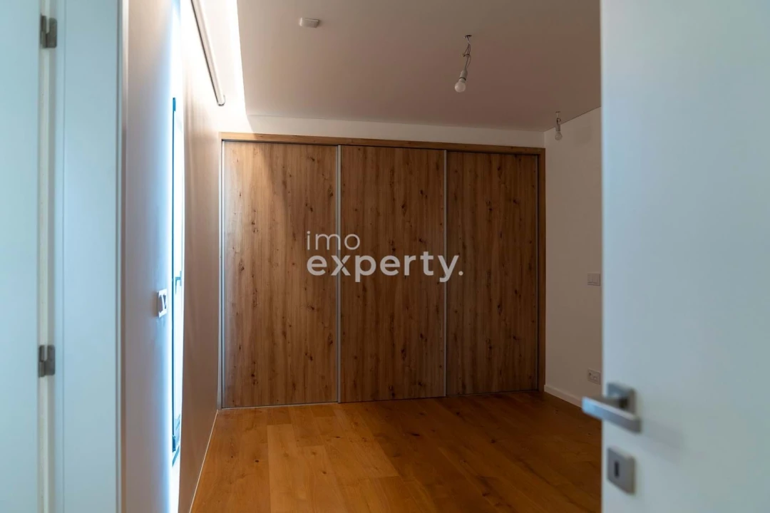 Apartamento T2 para Venda em São Martinho Foto 28