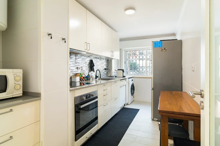 Apartamento T2 para Venda em São Domingos de Rana Foto 9