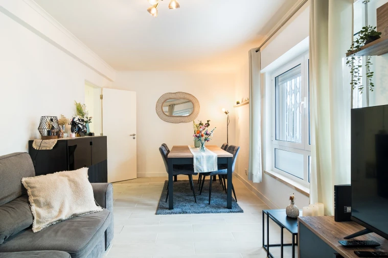 Apartamento T2 para Venda em São Domingos de Rana Foto 7