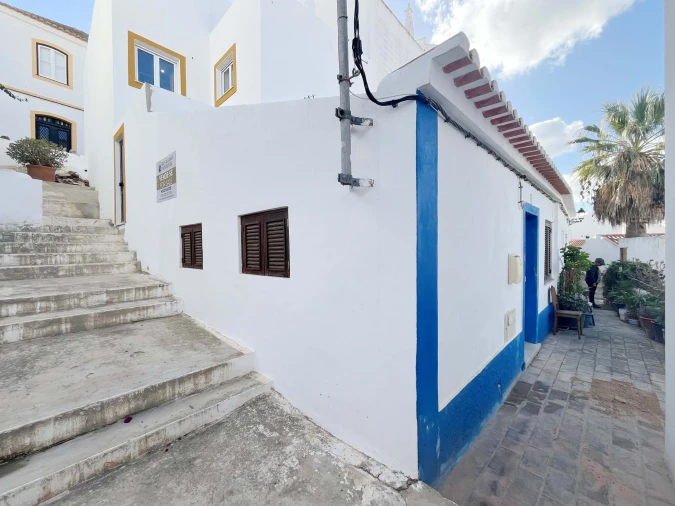Moradia T1 para Venda em Ferragudo