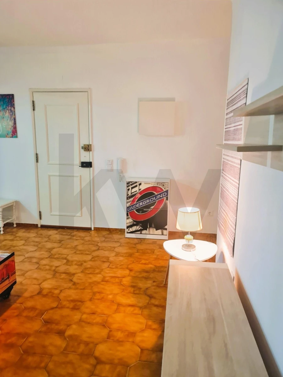 Apartamento T2 para Arrendamento férias em Portimão Foto 6