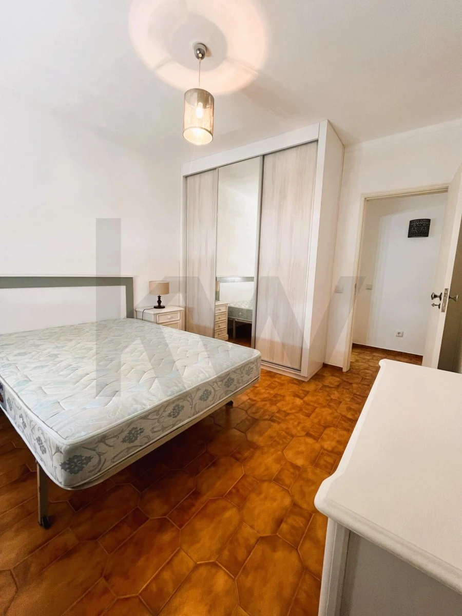Apartamento T2 para Arrendamento férias em Portimão Foto 14