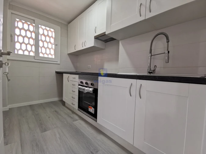 Apartamento T2 para Venda em Odivelas Foto 2