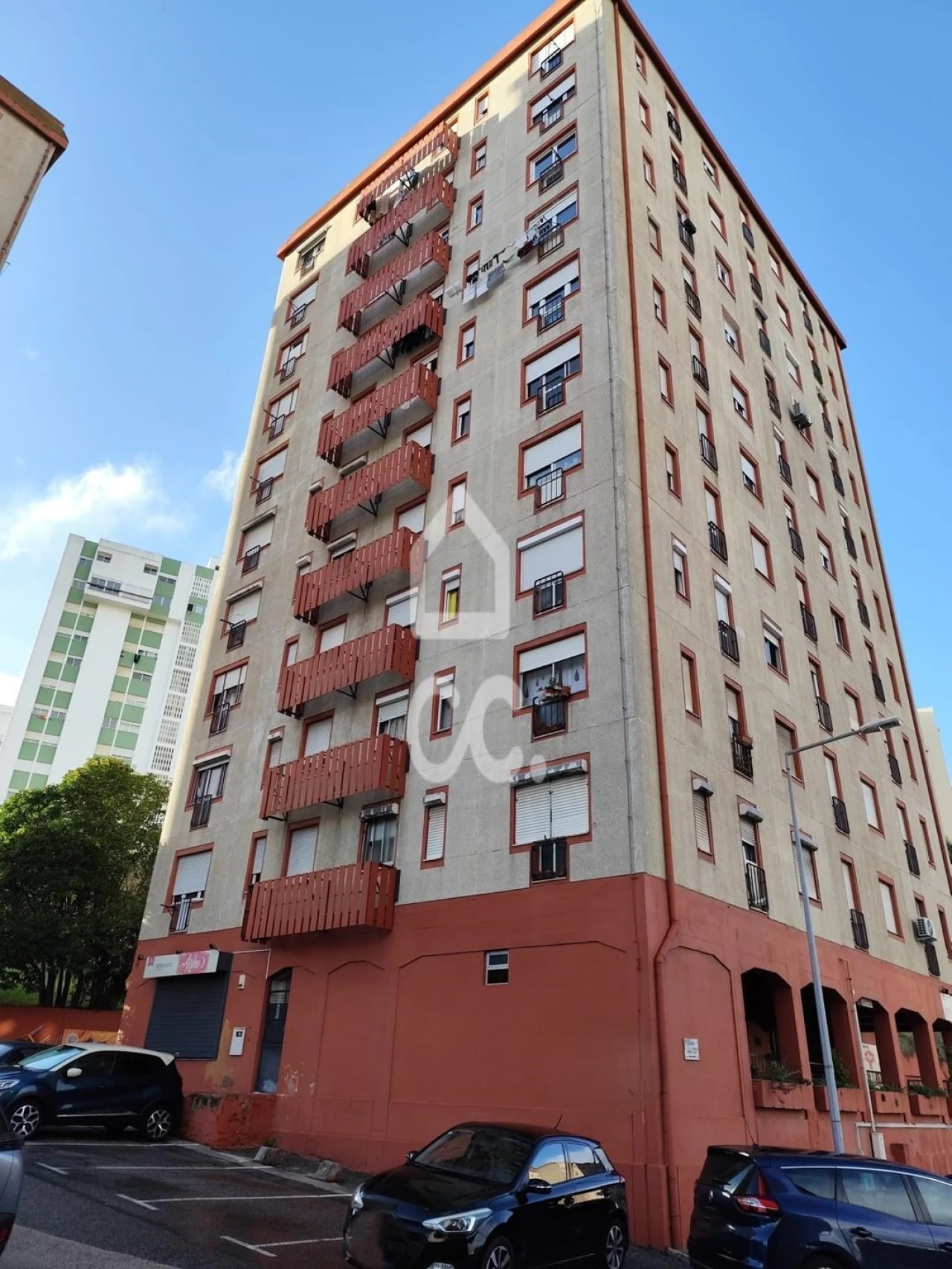 Apartamento T2 para Venda em Santo António dos Cavaleiros e Frielas Foto 2