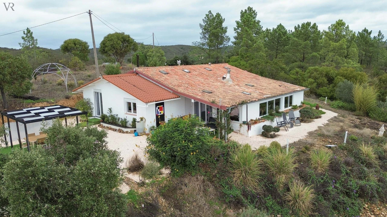 Moradia T3 para Venda em São Marcos da Serra Foto 2