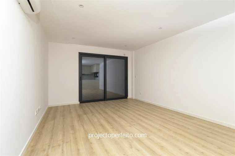 Apartamento T2 para Venda em Sandim, Olival, Lever e Crestuma Foto 6