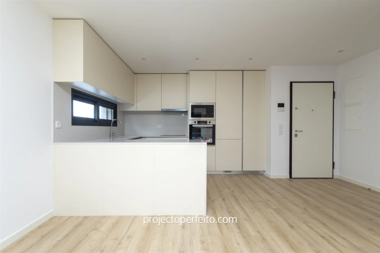 Apartamento T2 para Venda em Sandim, Olival, Lever e Crestuma Foto 4