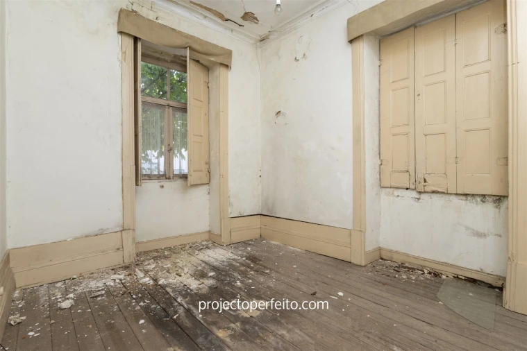 Moradia T4 para Venda em Espinho Foto 4