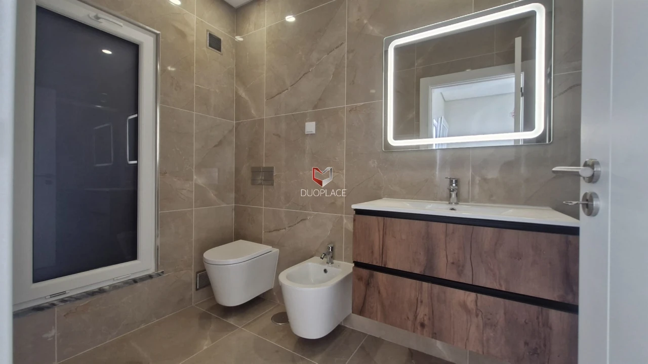 Moradia T5 para Venda em Azeitão (São Lourenço e São Simão) Foto 30