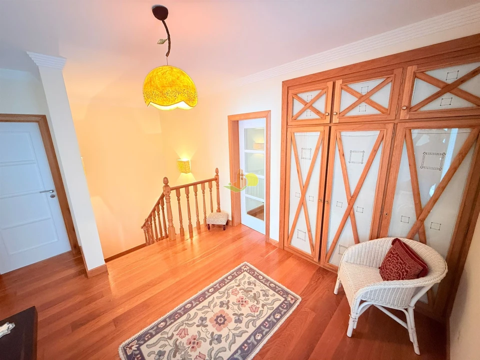 Moradia T4 para Venda em São Pedro Foto 25