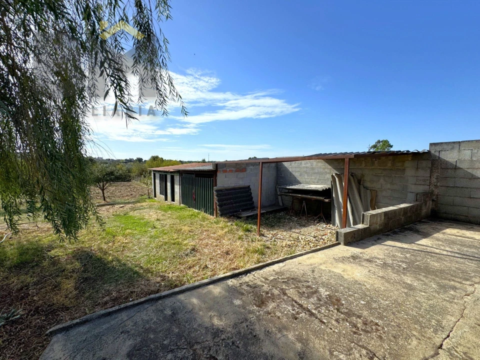 Quinta T0 para Venda em Cebolais de Cima e Retaxo Foto 8