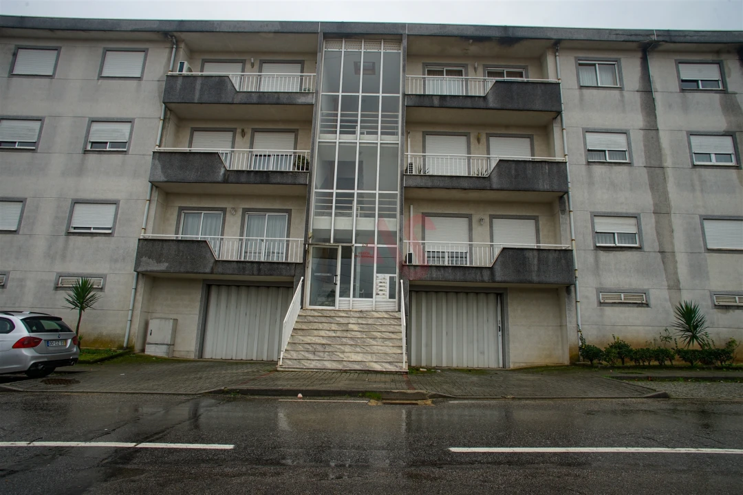 Apartamento T3 para Venda em Lustosa e Barrosas (Santo Estêvão) Foto 23