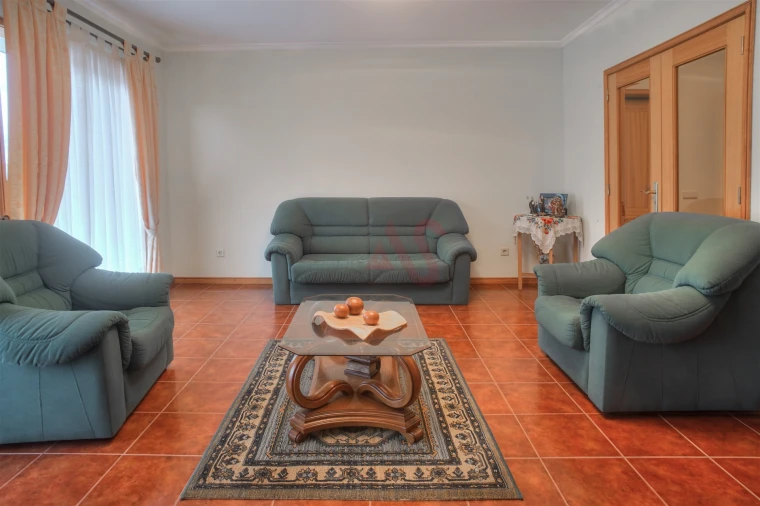 Apartamento T3 para Venda em Lustosa e Barrosas (Santo Estêvão) Foto 3