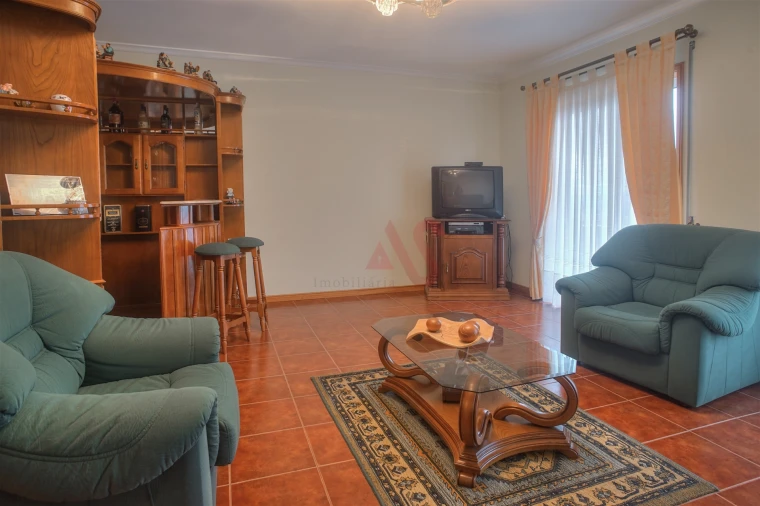 Apartamento T3 para Venda em Lustosa e Barrosas (Santo Estêvão) Foto 2