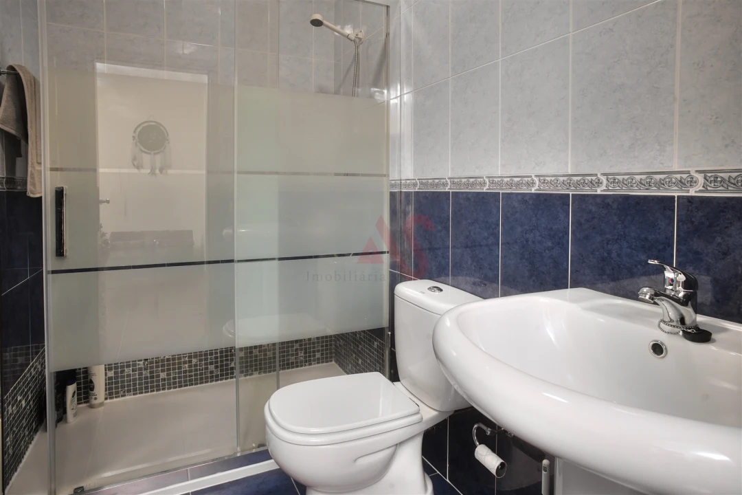 Apartamento T3 para Venda em Lustosa e Barrosas (Santo Estêvão) Foto 14