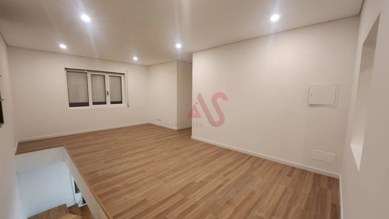 Moradia T3 para Venda em Vila das Aves Foto 12