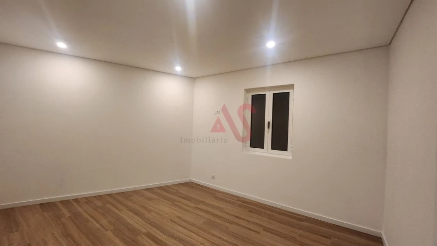 Moradia T3 para Venda em Vila das Aves Foto 13