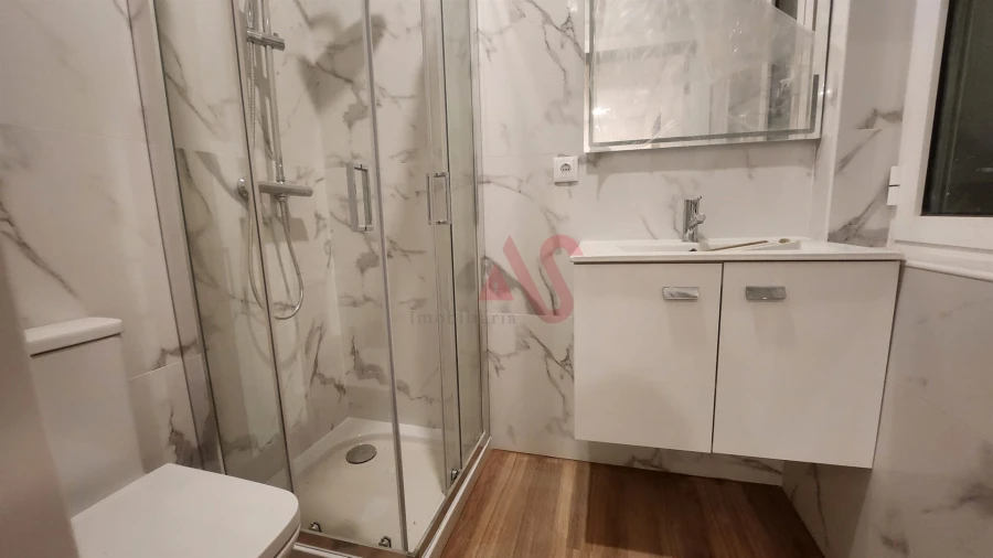 Moradia T3 para Venda em Vila das Aves Foto 17