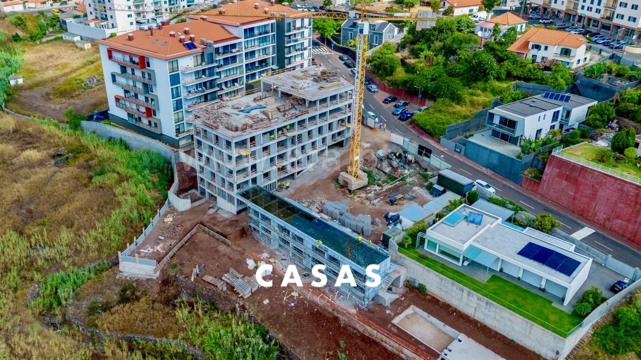 Apartamento T3 para Venda em Caniço Foto 6