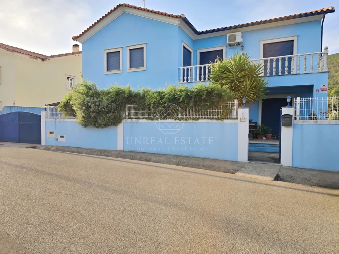 Moradia T5 para Venda em Pedrogão Foto 1