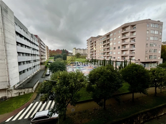 Apartamento T1 para Arrendamento em São Vitor (Braga) Foto 11