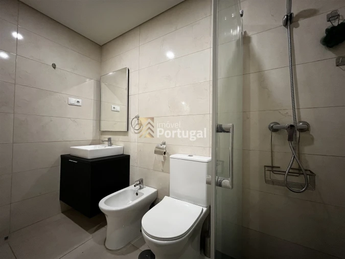 Apartamento T1 para Arrendamento em São Vitor (Braga) Foto 17