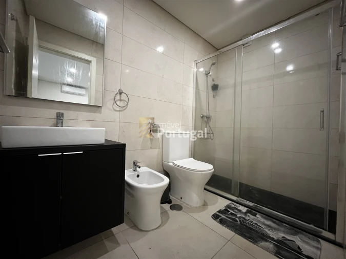 Apartamento T1 para Arrendamento em São Vitor (Braga) Foto 16