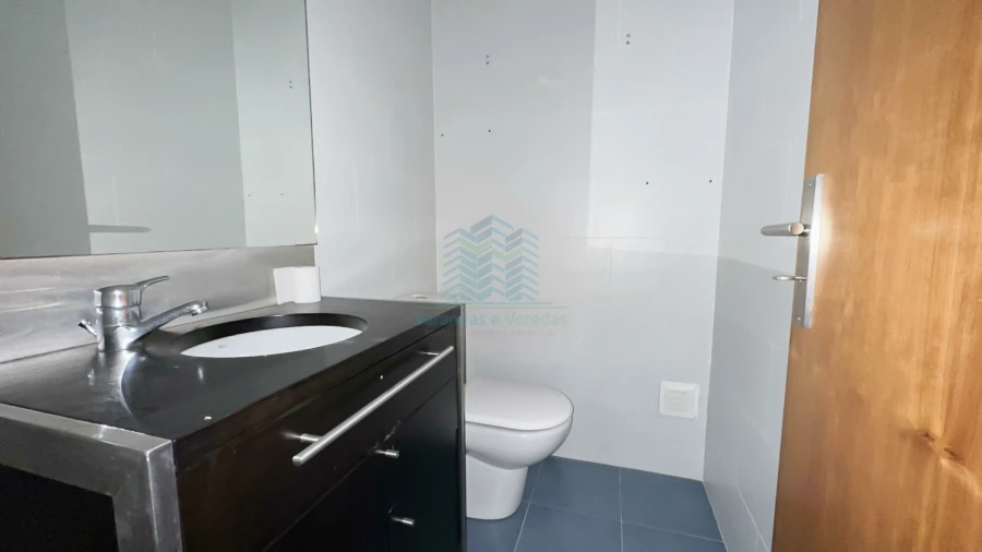 Apartamento T2 para Arrendamento em Torres Novas (Santa Maria, Salvador e Santiago) Foto 15