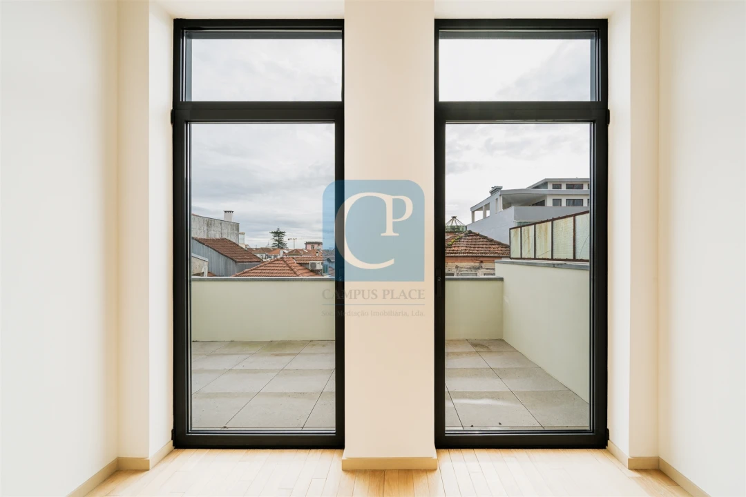Apartamento T1 para Venda em Cedofeita, Santo Ildefonso, Sé, Miragaia, São Nicolau e Vitória Foto 16