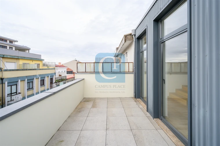 Apartamento T1 para Venda em Cedofeita, Santo Ildefonso, Sé, Miragaia, São Nicolau e Vitória Foto 27