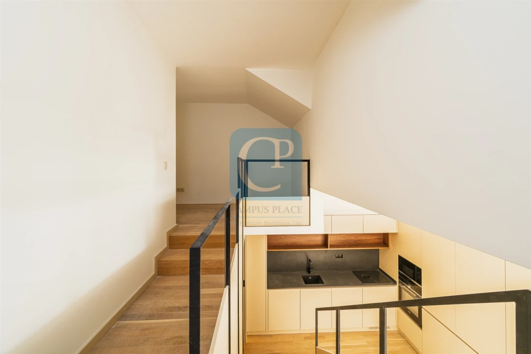 Apartamento T1 para Venda em Cedofeita, Santo Ildefonso, Sé, Miragaia, São Nicolau e Vitória Foto 2
