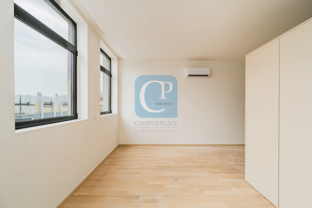 Apartamento T1 para Venda em Cedofeita, Santo Ildefonso, Sé, Miragaia, São Nicolau e Vitória Foto 14